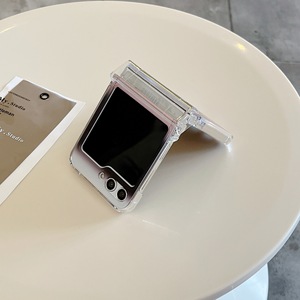 Vente en gros de luxe ultra-mince en TPU PC Crystal Clear Gradient Phone Case pour Samsung <span class=keywords><strong>Galaxy</strong></span> Z Flip 3 4 5 Model Mobile Phone Cover - Product Image 5