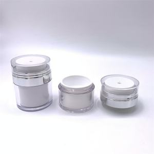 Envase Cosmético Airless Vacío de 1oz, Recargable, para Cremas, Geles y Lociones, a Prueba de Fugas, Portátil, Tamaño Viaje - Product Image 4