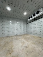 Panneaux de chambre froide en polyuréthane PIR haute densité et haute résistance pour entrepôts logistiques de la chaîne du froid