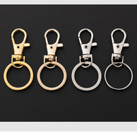 En gros : Porte-clés, crochets de suspension, fermoirs pivotants, crochets de fixation pour lanières avec anneaux porte-clés fendus