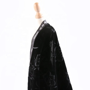 Floral en relieve <span class=keywords><strong>monje</strong></span> bata Italia <span class=keywords><strong>de</strong></span> terciopelo <span class=keywords><strong>de</strong></span> abaya <span class=keywords><strong>tela</strong></span> en tejidos fábricas en china - Product Image 1