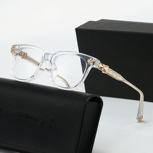 NUEVAS Gafas Retro Vintage con Protección Anti-Luz Azul, Montura Delgada Negra, Lentes de PC, Diseño Sencillo para Uso Diario, para Hombre y Mujer - Product Image 5