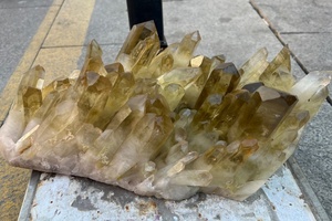 Vendita Calda <span class=keywords><strong>di</strong></span> Cluster <span class=keywords><strong>di</strong></span> Citrino Fumé Naturale, Grande Cluster <span class=keywords><strong>di</strong></span> Cristallo <span class=keywords><strong>di</strong></span> Quarzo Bianco Curativo, Cluster <span class=keywords><strong>di</strong></span> <span class=keywords><strong>Pietre</strong></span> Cristalline in Vendita - Product Image 6