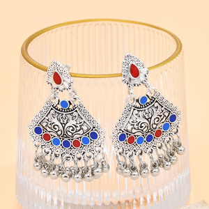 Boucles d'oreilles pendantes en argent vintage fleur sculptée mexicaine boules en émail glands femmes boucles d'oreilles - Product Image 4