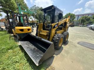 جودة عالية مستعملة اليابانية كارتر الطريق CAT246D التزلج للبناء تحميل التفريغ ميزات مضخة القط - Product Image 5