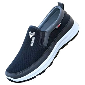 YONGGE Scarpe da Uomo Casual da Corsa in Tela con Suole Morbide Antiscivolo Resistenti all'Usura e Traspiranti - Product Image 1