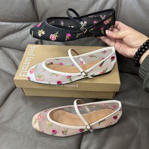 <span class=keywords><strong>Ballerine</strong></span> <span class=keywords><strong>con</strong></span> Ricamo Floreale, Punta Quadrata e Cinturino <span class=keywords><strong>con</strong></span> <span class=keywords><strong>Fibbia</strong></span>, <span class=keywords><strong>Scarpe</strong></span> Estive Casual in Rete - Product Image 1