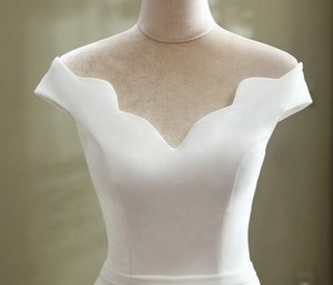 # 9293 Elegante Abito <span class=keywords><strong>da</strong></span> Sposa a Tubino con Maniche Corte, Scollo a V, <span class=keywords><strong>in</strong></span> Raso Liscio, Schiena Scoperta, Spalle Scoperte, Corsetto, Vestito <span class=keywords><strong>da</strong></span> <span class=keywords><strong>Cerimonia</strong></span> per Donne - Product Image 5