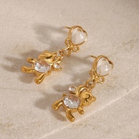 Nouvelles boucles d'oreilles clous en acier inoxydable plaqué or 18 carats avec zircon blanc rond, motif petit ours mignon et nœud, pour femmes