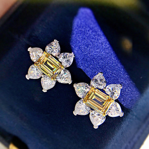 Eleganti Orecchini a Perno con Fiore in Pietra Gialla per Donne, Orecchini Floreali Scintillanti, Gioielli da Sera e da Sposa, Vendita all'Ingrosso - Product Image 6