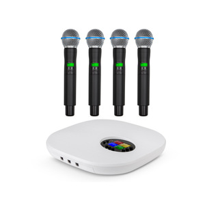 Sistema de Micrófono Inalámbrico de Mano de 4 Canales con Receptor para Audio de Conferencias - Product Image 1