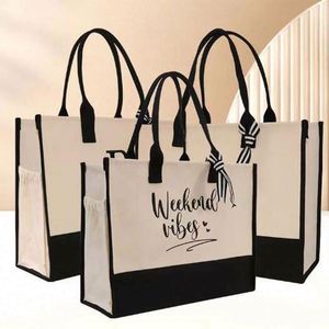 Bolsa de Playa de Lona Personalizada con Iniciales, Bolsa de Yute Monogramada para Mujer - Product Image 4