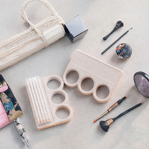 Brosse de nettoyage des ongles à poils durs, brosse à poussière en plastique pour manucure et photothérapie - Product Image 3