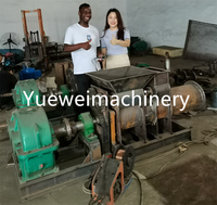 Machine d'extrusion sous vide de petite taille Yuewei avec moteur et pompe pour briques d'argile, tuiles de toiture, blocs creux - 4000-13000 pièces/h, multifonctionnelle