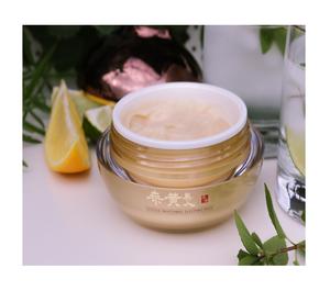 SOOSUL Pack de nuit éclaircissant avec extrait de champignon Sanghwang Phellinus Linteus Crème de nuit éclaircissante - Product Image 1