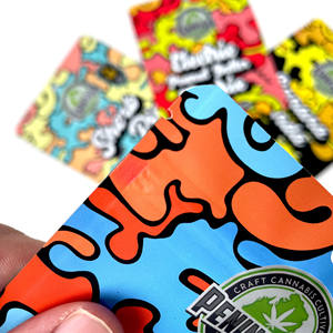 Kunden spezifisch bedruckte 3,5g geruchs neutrale holo grafische Tasche Unregelmäßig Einzigartige, speziell gestanzte, wieder versch ließbare Gummies-Esswaren für Gesichts masken - Product Image 2