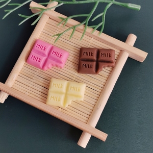 100ชิ้นเรซิน3D จำลองรูปช็อกโกแลตนมอัญมณีทรงแบนราบเครื่องประดับสำหรับทำสมุดภาพแบบทำมือโบว์เครื่องประดับ - Product Image 2