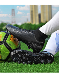 SeeMore Fábrica <span class=keywords><strong>de</strong></span> fabricación <span class=keywords><strong>de</strong></span> zapatos <span class=keywords><strong>de</strong></span> fútbol <span class=keywords><strong>de</strong></span> los hombres <span class=keywords><strong>de</strong></span> encargo al aire libre originales <span class=keywords><strong>de</strong></span> césped Atlético tacos calcetines <span class=keywords><strong>botas</strong></span> para los deportes <span class=keywords><strong>de</strong></span> fútbol - Product Image 5