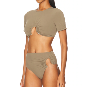 <span class=keywords><strong>Maillot</strong></span> <span class=keywords><strong>de</strong></span> <span class=keywords><strong>bain</strong></span> deux pièces personnalisé pour femmes haut <span class=keywords><strong>de</strong></span> gamme plissé style sport <span class=keywords><strong>de</strong></span> luxe <span class=keywords><strong>maillot</strong></span> <span class=keywords><strong>de</strong></span> <span class=keywords><strong>bain</strong></span> <span class=keywords><strong>de</strong></span> plage ensemble bikini pour femmes - Product Image 2