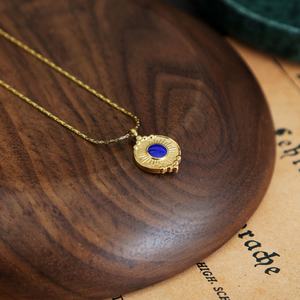 Collar Personalizado con Logotipo, Resistente al Deslustre, Impermeable, de Acero Inoxidable, Chapado en Oro de 18k para Mujer - Product Image 5