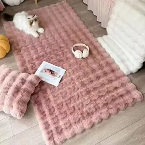 2023 뜨거운 판매 새로운 디자인 보라색 핑크 인조 토끼 모피 바닥 카펫 거실 양탄자 카펫 양탄자와 카펫