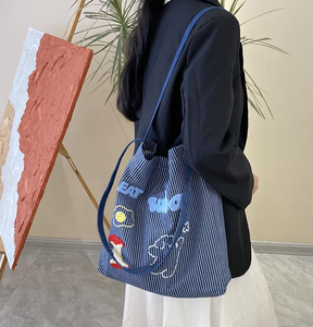 New <b>large</b> capacity casual versatile striped canvas tote <b>bag</b> with zipper closure lined with polyester custom logo shopping <b>bag</b> - Product Image 2