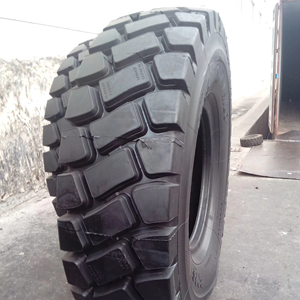 Ban luar ruangan biaya kirim 1800, ban pemuat roda murah Tiongkok-33 20,5r25 23,5r25 Otr - Product Image 1