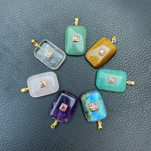 Dijes de Cuarzo Cristal Natural Chapados en Oro para Hacer Joyería DIY con Colgantes de Piedras Mixtas para Regalo - Product Image 4