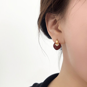 Yinruitai S925 Sterling Silver Heart <b>Drop</b> <b>Earrings</b> <b>Red</b> Enamel Retro Hong Kong Style Everyday Wear - Product Image 3