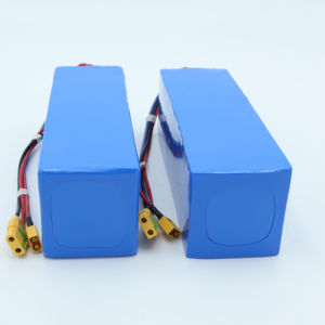 Pack de batteries personnalisé rechargeable pour drone et trottinette électrique 18650 Li-ion <span class=keywords><strong>12V</strong></span>/24V 10-<span class=keywords><strong>17Ah</strong></span> avec BMS intégré - Product Image 3