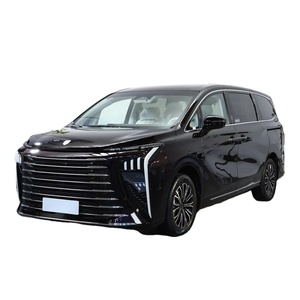 Voiture hybride rechargeable chinoise de luxe 7 places MPV, 1,2 L/100 km, autonomie de 1300 km, voiture électrique EV, Forthing V9, Dongfeng Forthing MPV - Product Image 1