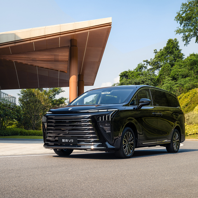 Brand New DONGFENG FORTHING V9 - Luxury 7-Seater MPV with Petrol-Electric Hybrid - Authorization
