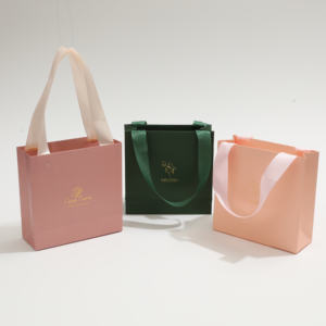 Caja de Joyería Magnética con Logotipo Personalizado, Organizador Rectangular para Cadenas, Pulseras y Pendientes, de Cartón con Espejo, para Regalos de Joyería - Product Image 6