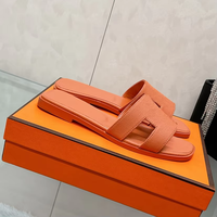 Chaussures de luxe de créateur pour femmes, sandales d'été décontractées à bout carré avec ceinture H, antidérapantes et légères, pour la plage
