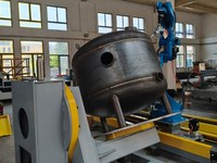 Station de soudage robotisée industrielle flexible et efficace à 6 axes TIG/MIG/CO2, moteur à entraînement servo-électrique, châssis en acier au carbone
