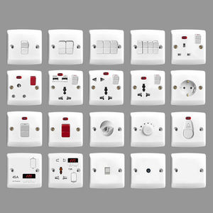 Pantalla digital Montado en la pared Enchufe de doble protección y <span class=keywords><strong>panel</strong></span> de <span class=keywords><strong>control</strong></span> de enchufe Voltaje elegante Protector de CA de 250V para el mercado de Irak - Product Image 3