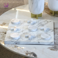 Ornement d'échiquier XO en métal de résine créative décoration d'échiquier de luxe à lumière unique pour la décoration intérieure pièce d'art de salon