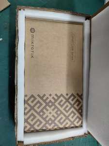 Router de Red Inalámbrico Inteligente Usado Original CCR2004-16G-2S+<span class=keywords><strong>PC</strong></span> con 16 Puertos Gigabit y 2 Puertos de Fibra Óptica de 10 Gigabit - Product Image 5