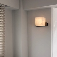 Applique murale moderne minimaliste de luxe léger à la française en marbre espagnol pour chambre à coucher, chevet, salle à manger, couloir, salon et mur de fond