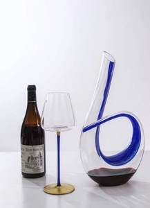 <span class=keywords><strong>Carafe</strong></span> <span class=keywords><strong>à</strong></span> <span class=keywords><strong>vin</strong></span> rouge en verre soufflé <span class=keywords><strong>à</strong></span> la main, unique, pour la vente en gros - Product Image 3