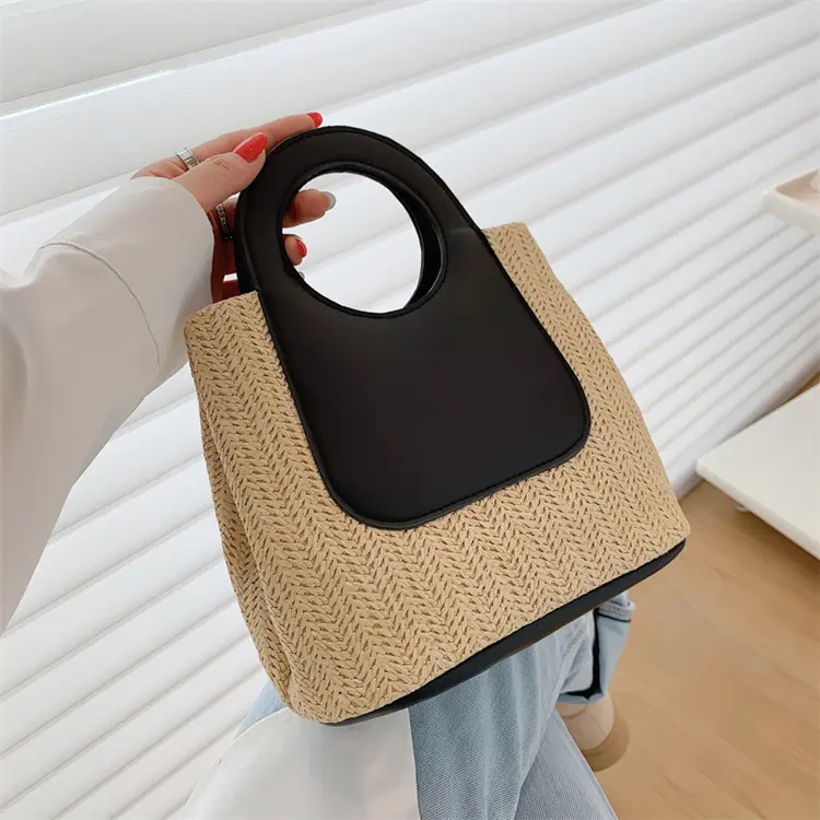 Kadın yaz örgü plaj çantası lüks PU tasarım Tote tatil omuz Crossbody çanta moda el yapımı örgülü sepet çanta
