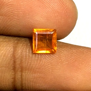 Spessartite Stone Granate Square Emerald Cut Cabochon facetado natural para anillos de joyería Precio de venta por quilate Piedra preciosa suelta - Product Image 1