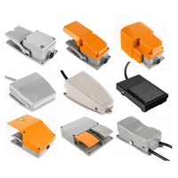 Sakelar Kaki TFS-01, 10A/250V, Casing Plastik, Diaktifkan dengan Kaki dengan Fungsi Reset Otomatis