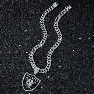 Nhà Máy Biểu Tượng Tùy Chỉnh Las Vegas Raider Mặt Dây Chuyền Unisex Thời Trang Rhinestone Cuba Chuỗi Vòng Cổ Cho Kỷ Niệm Đảng Quà Tặng - Product Image 4
