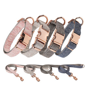 Für <span class=keywords><strong>Amazon</strong></span> Rose Gold Hunde halsband Tactical Style Solid Pattern Schal Robuste, strap azier fähige Nylon Gurtband Pet Leash LED-Leuchten - Product Image 1