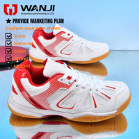 Chaussures de badminton personnalisées, nouvelles arrivées été, respirantes, en mesh, chaussures de tennis de table classiques, chaussures d'entraînement professionnelles, tennis