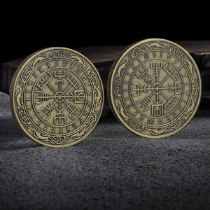 Moneta commemorativa in metallo con bussola Vegvisir vichinga nordica, da collezione, souvenir, con custodia trasparente, moneta portafortuna da regalo - Product Image 6