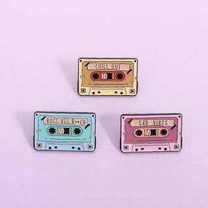 Groothandel Cartoon Muziek Emaille Voor Revers Broche Pin Grappige Biceps Gitaar Metal Craft Badge - Product Image 2