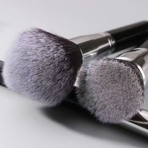 Bel ensemble d'outils de maquillage personnalisables professionnels 15/26 pièces pinceau éventail plat pour le visage utilisé avec un correcteur - Product Image 4