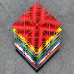 컬러 인터로킹 PP 차고 바닥 타일 견고한 모듈식 플라스틱 바닥재 자동차 디테일링 작업장 맞춤 절단 서비스 - Product Image 2